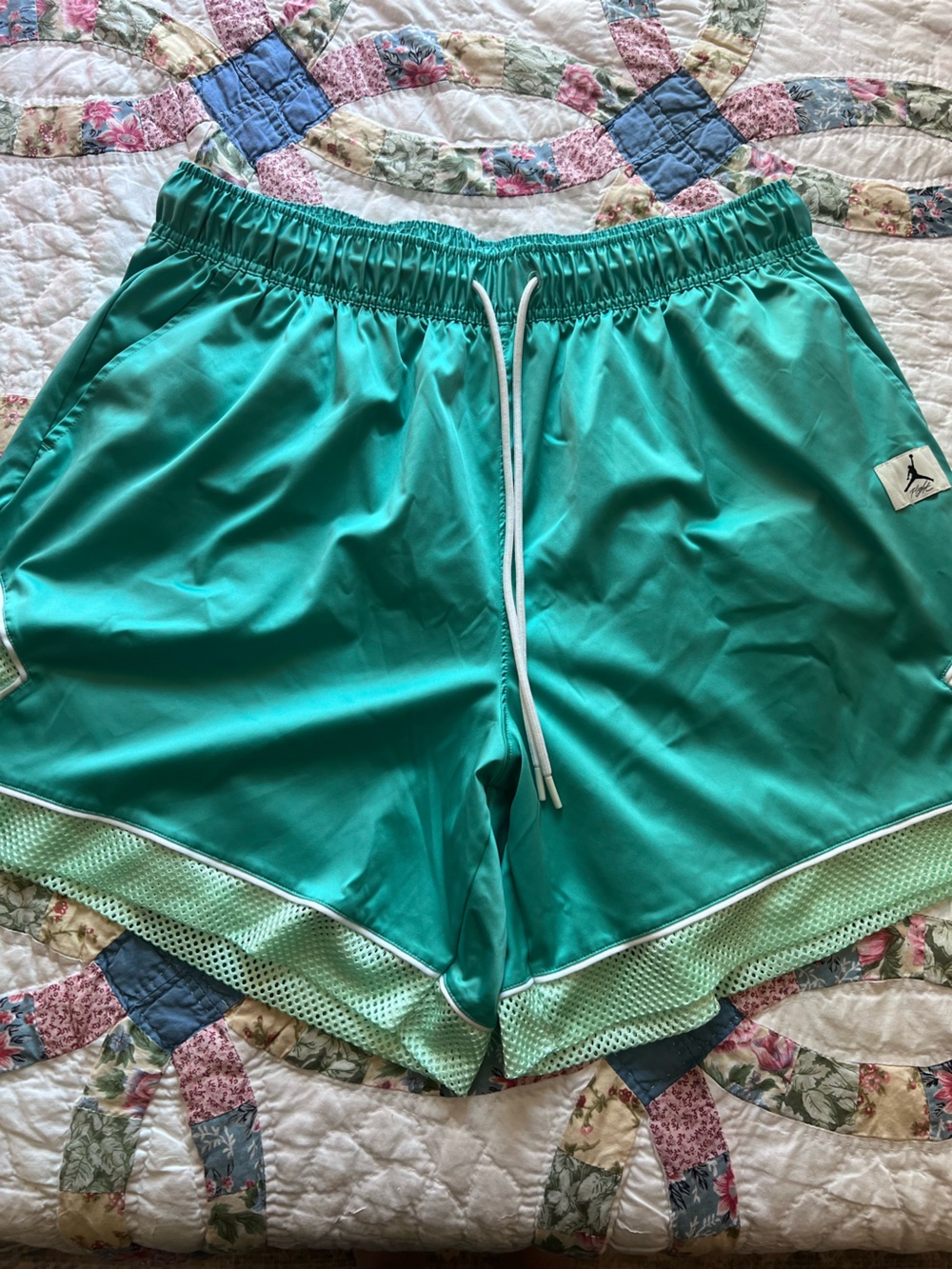 Jordan Flight Women's Teal Layered Mesh Diamond Shorts 1X